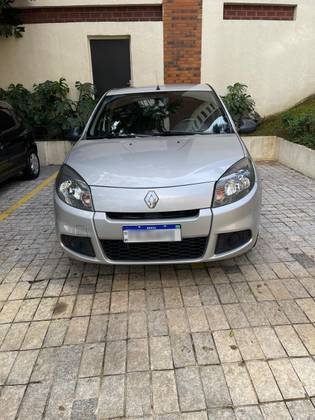 RENAULT SANDERO 1.0 AUTHENTIQUE 16V FLEX 4P MANUAL RENAULT SANDERO 1.0 AUTHENTIQUE 16V FLEX 4P MANUAL